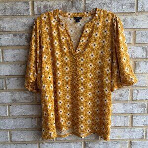 Ann Taylor Short Sleeve 3 Button V-Neck Geo Floral Blouse Women's Size L